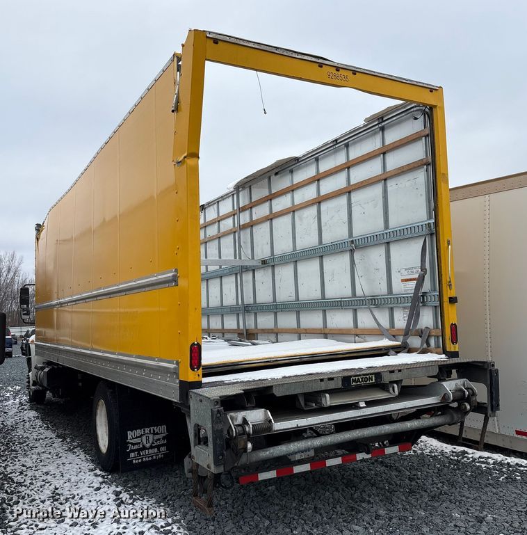 image for item YA1755 2016 International 4300 box truck