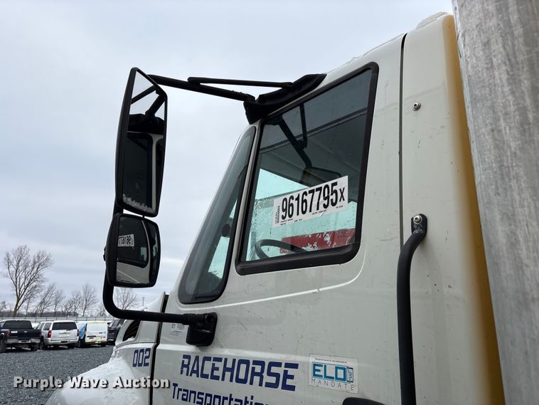 image for item YA1755 2016 International 4300 box truck