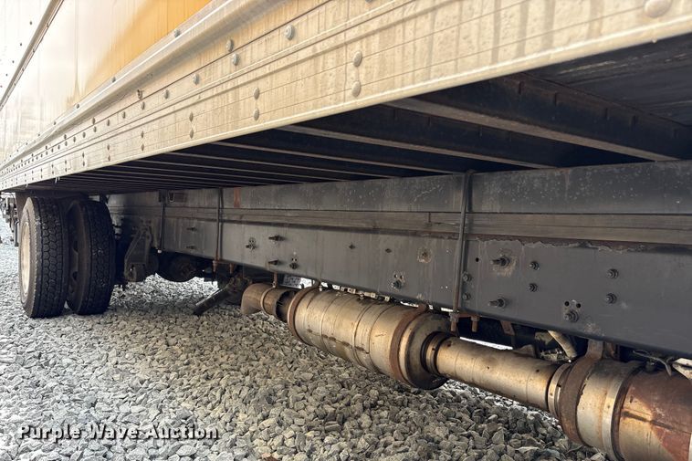 image for item YA1755 2016 International 4300 box truck