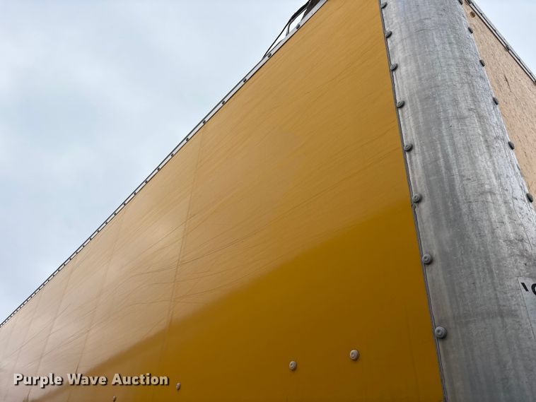 image for item YA1755 2016 International 4300 box truck