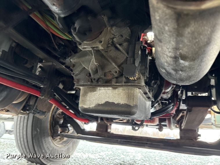 image for item YA1755 2016 International 4300 box truck