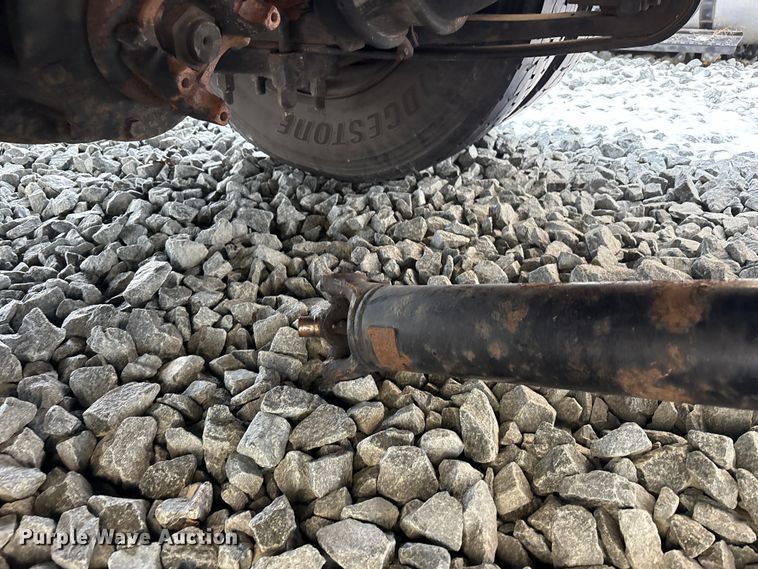 image for item YA1755 2016 International 4300 box truck