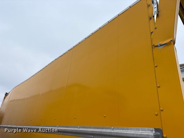 image for item YA1755 2016 International 4300 box truck