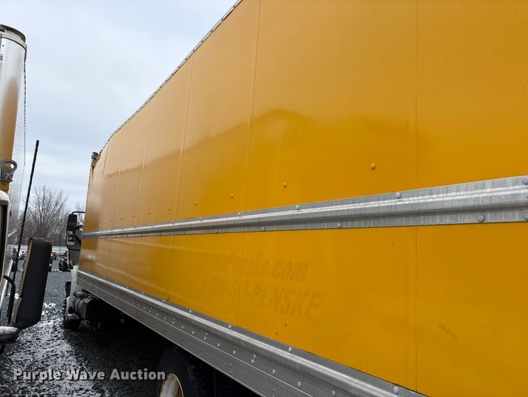 image for item YA1755 2016 International 4300 box truck