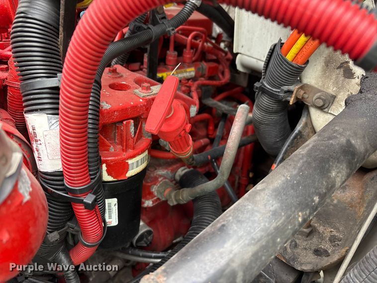 image for item YA1755 2016 International 4300 box truck