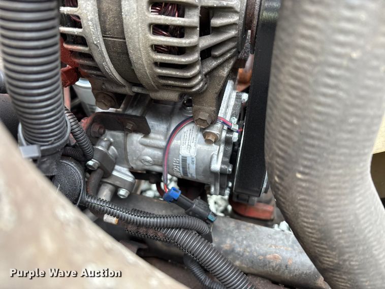 image for item YA1755 2016 International 4300 box truck