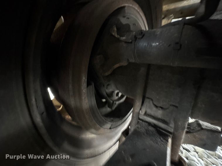 image for item YA1755 2016 International 4300 box truck