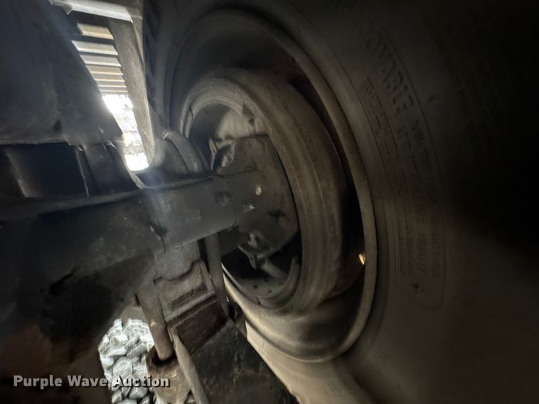 image for item YA1755 2016 International 4300 box truck