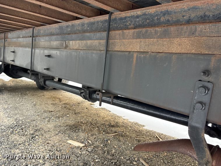 image for item YA1756 2019 International 4300 box truck