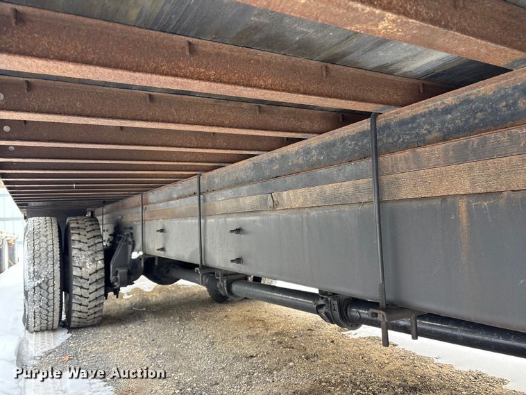 image for item YA1756 2019 International 4300 box truck