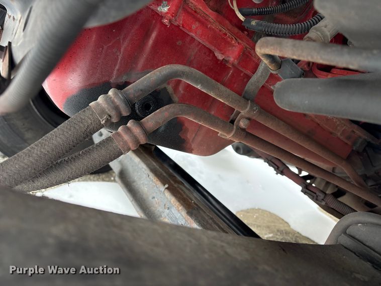 image for item YA1756 2019 International 4300 box truck