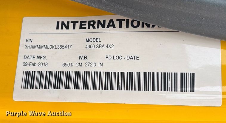 image for item YA1756 2019 International 4300 box truck