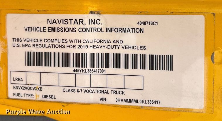 image for item YA1756 2019 International 4300 box truck