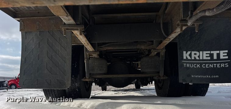 image for item YA1790 2016 Hino box truck