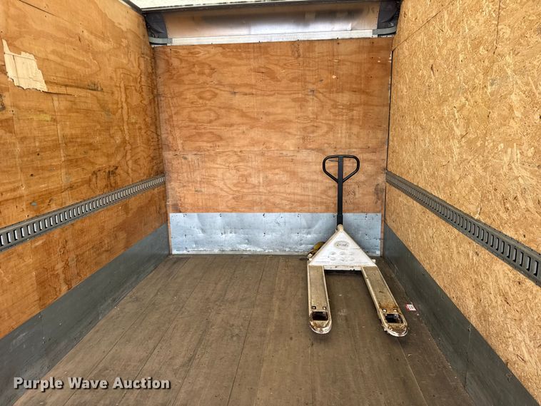 image for item YA1790 2016 Hino box truck