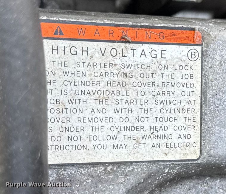 image for item YA1790 2016 Hino box truck