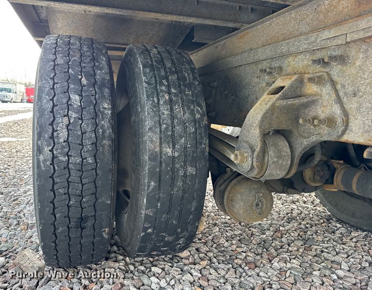 image for item YA1790 2016 Hino box truck