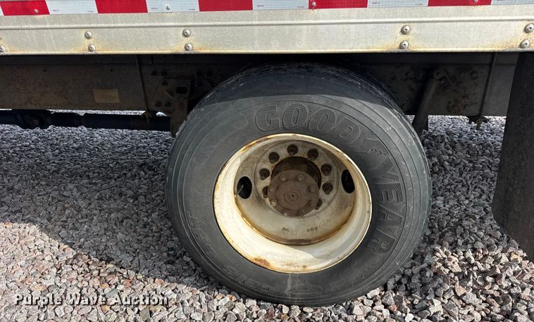 image for item YA1790 2016 Hino box truck