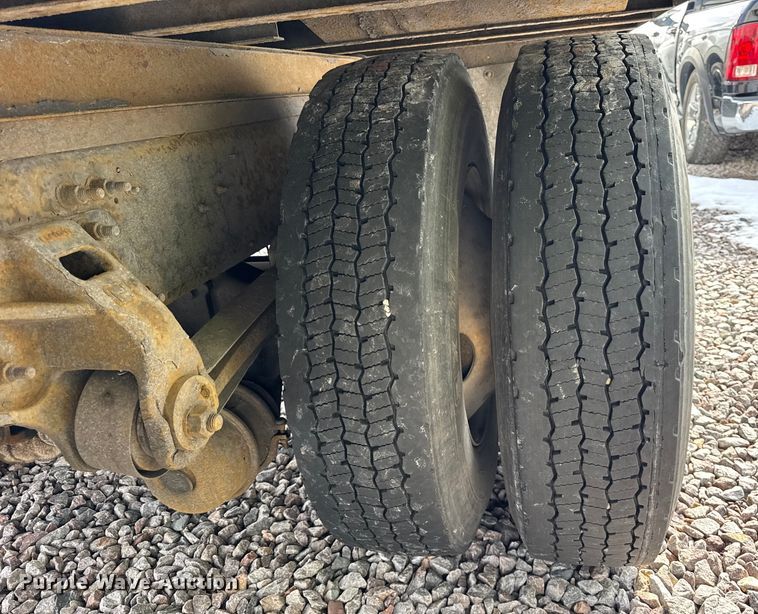 image for item YA1790 2016 Hino box truck