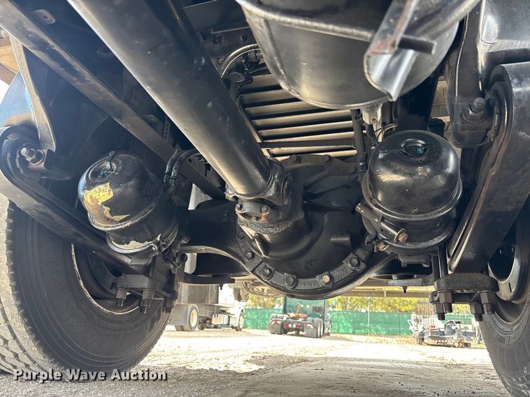 image for item YA1801 2018 Freightliner Business Class M2  box truck