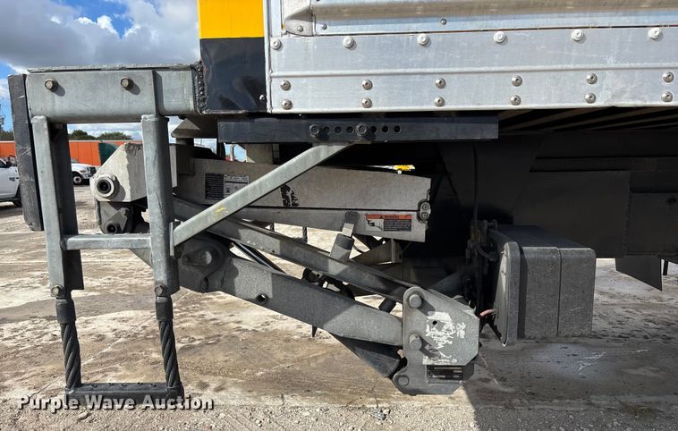 image for item YA1801 2018 Freightliner Business Class M2  box truck