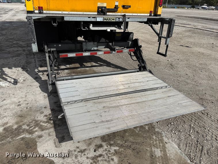 image for item YA1801 2018 Freightliner Business Class M2  box truck