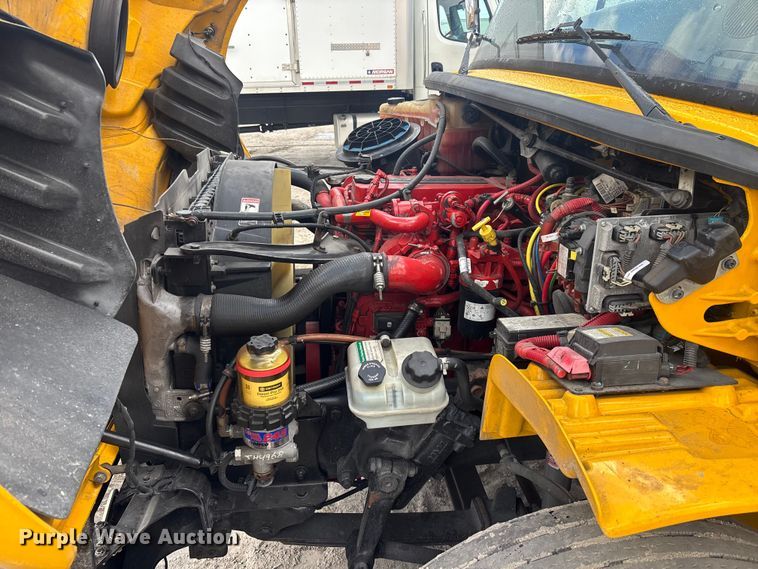 image for item YA1801 2018 Freightliner Business Class M2  box truck