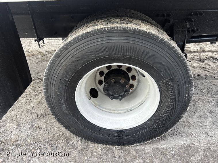 image for item YA1801 2018 Freightliner Business Class M2  box truck