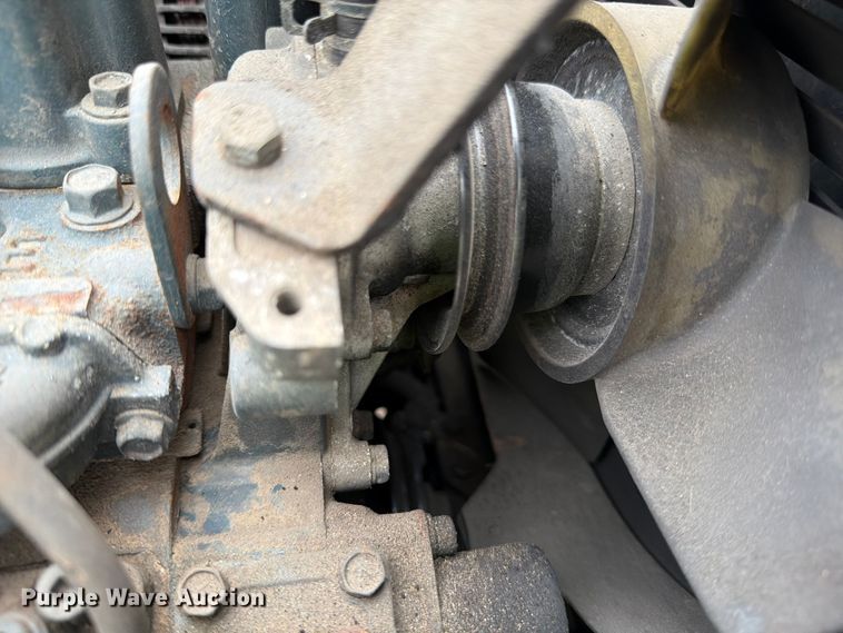 image for item YA1840 2020 Kenworth T680  semi truck