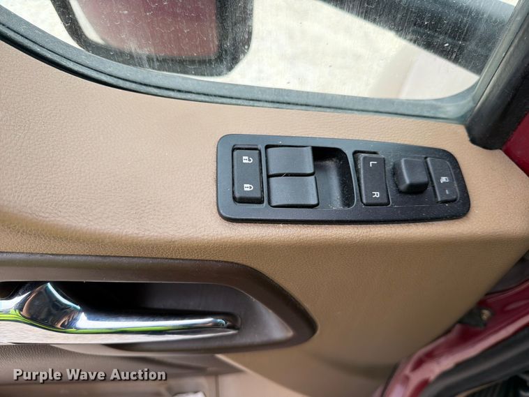 image for item YA1840 2020 Kenworth T680  semi truck