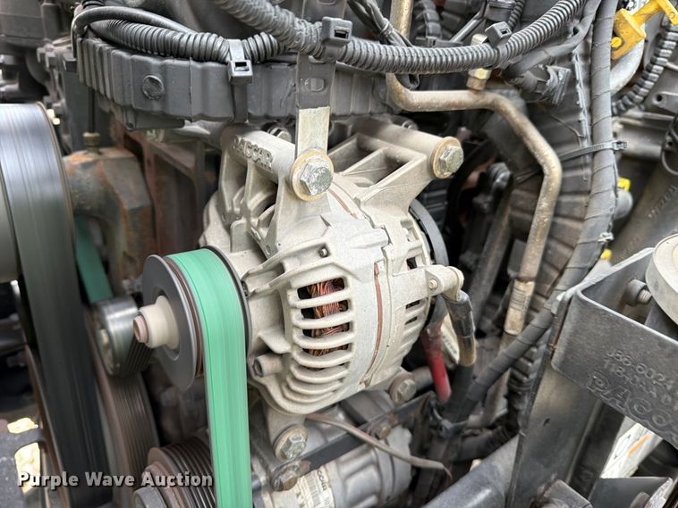 image for item YA1840 2020 Kenworth T680  semi truck