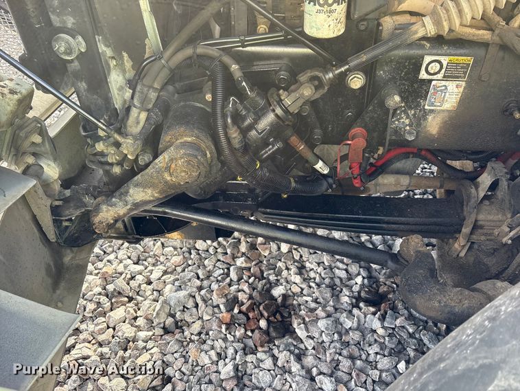 image for item YA1852 2025 Kenworth T880 hydrovac truck