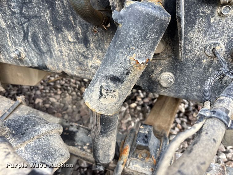 image for item YA1852 2025 Kenworth T880 hydrovac truck