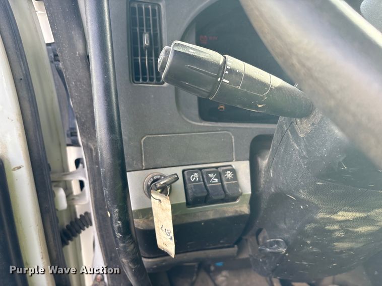 image for item YA1852 2025 Kenworth T880 hydrovac truck