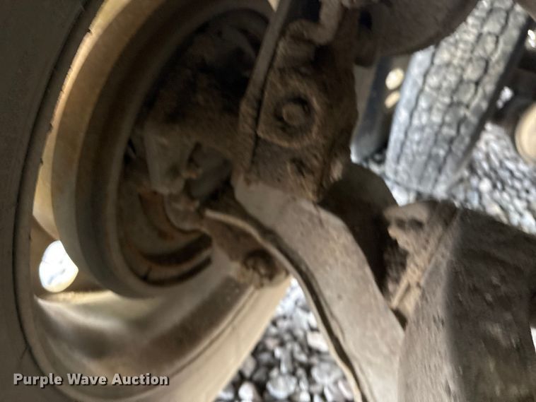 image for item YA1852 2025 Kenworth T880 hydrovac truck