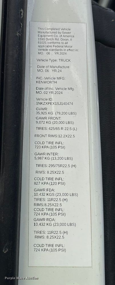 image for item YA1852 2025 Kenworth T880 hydrovac truck