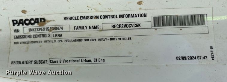 image for item YA1852 2025 Kenworth T880 hydrovac truck