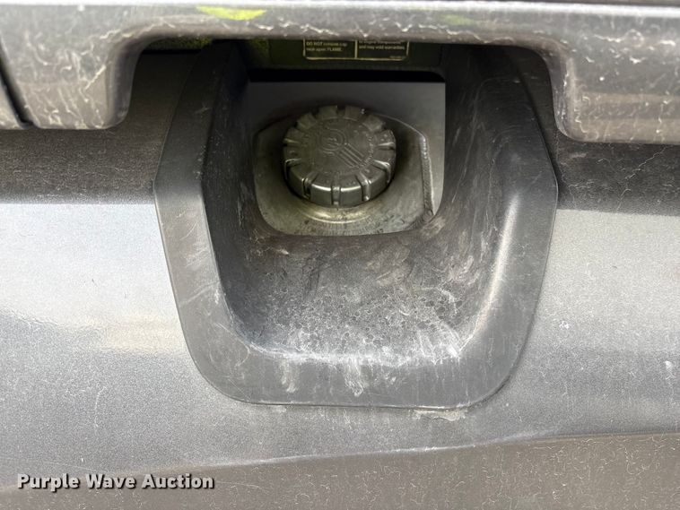 image for item YA1858 2018 Kenworth T680 semi truck