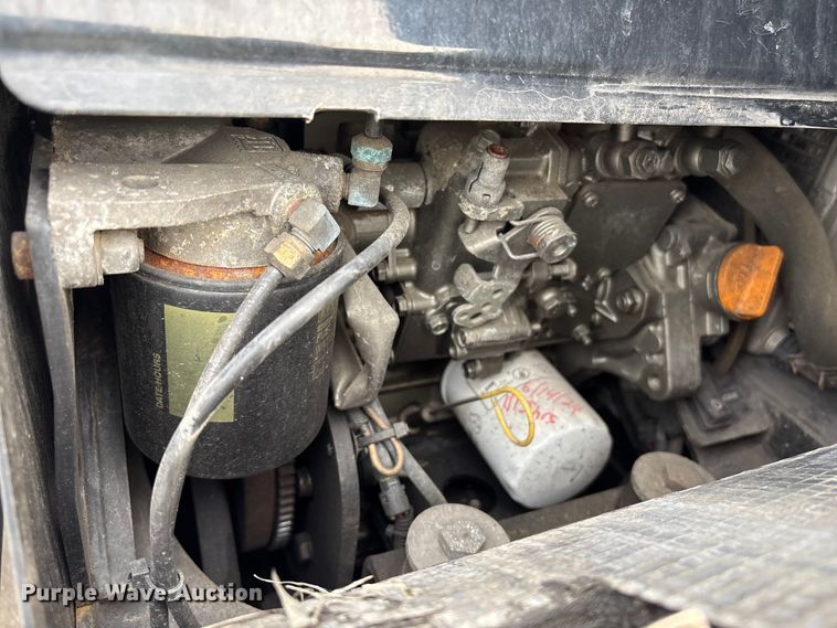 image for item YA1858 2018 Kenworth T680 semi truck