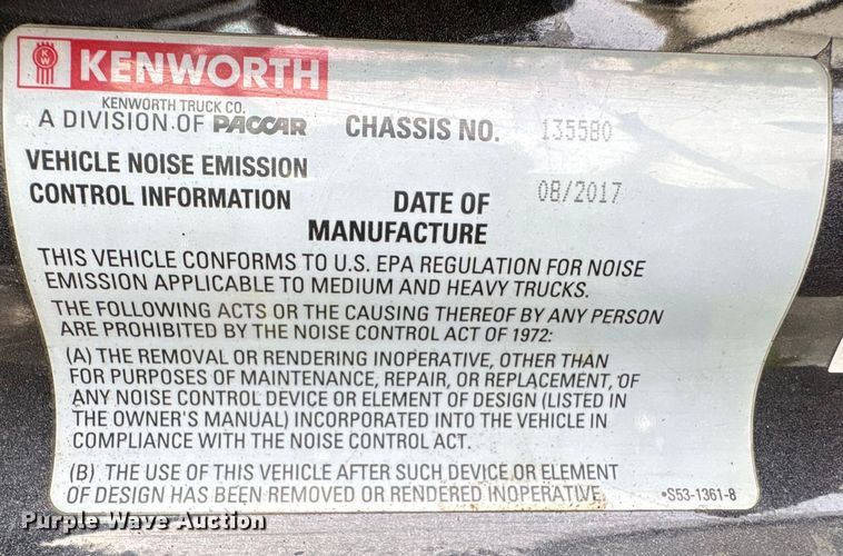 image for item YA1858 2018 Kenworth T680 semi truck