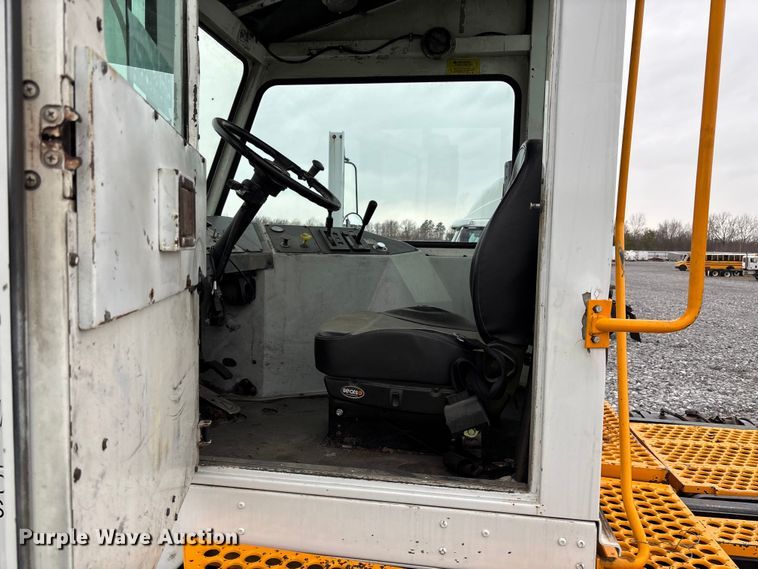 image for item YA1894 2005 Kalmar Ottawa yard truck