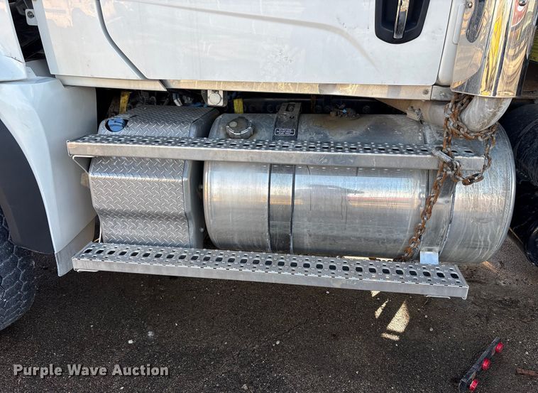 image for item YA1915 2024 Western Star 49X  dump truck