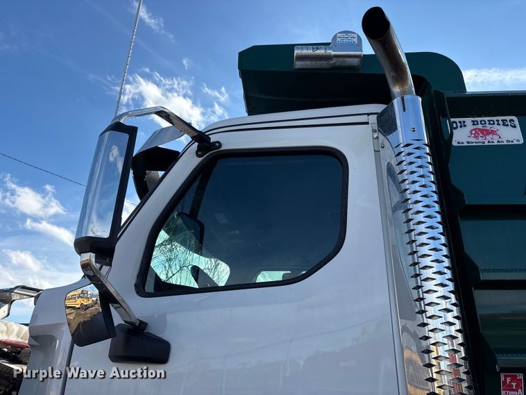 image for item YA1915 2024 Western Star 49X  dump truck