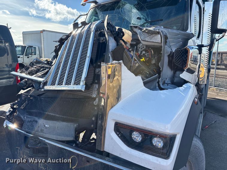 image for item YA1915 2024 Western Star 49X  dump truck