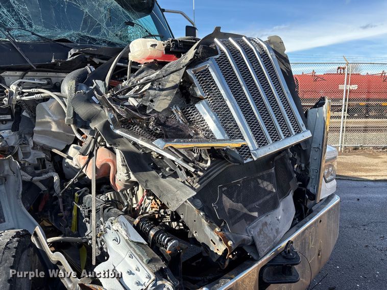 image for item YA1915 2024 Western Star 49X  dump truck