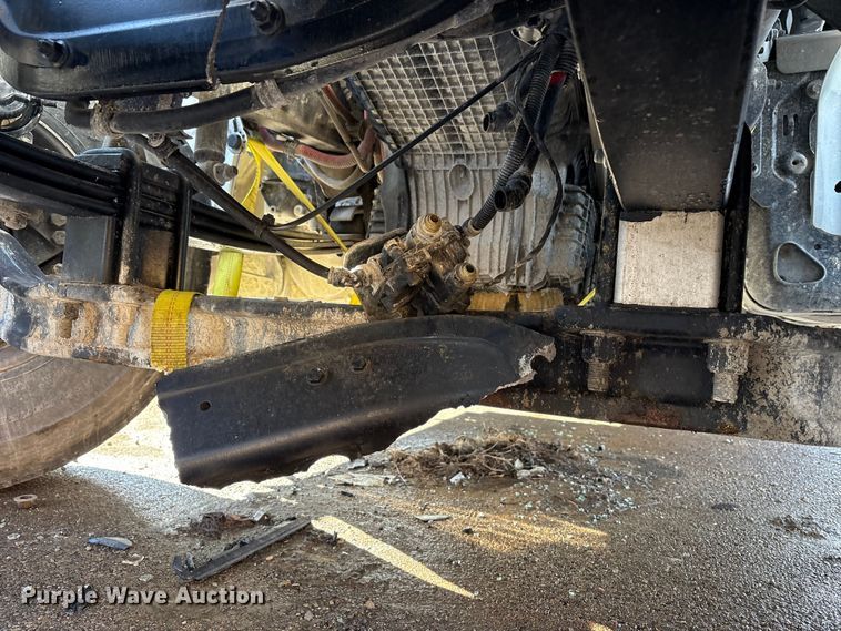 image for item YA1915 2024 Western Star 49X  dump truck