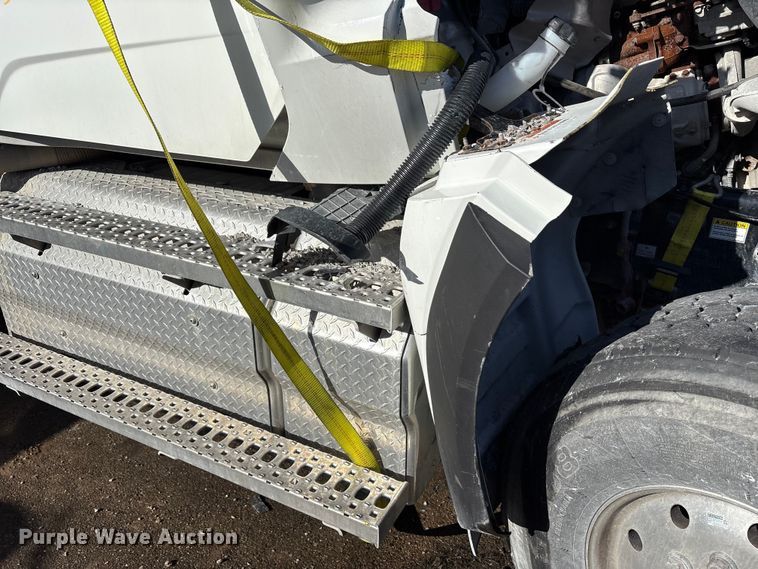 image for item YA1915 2024 Western Star 49X  dump truck