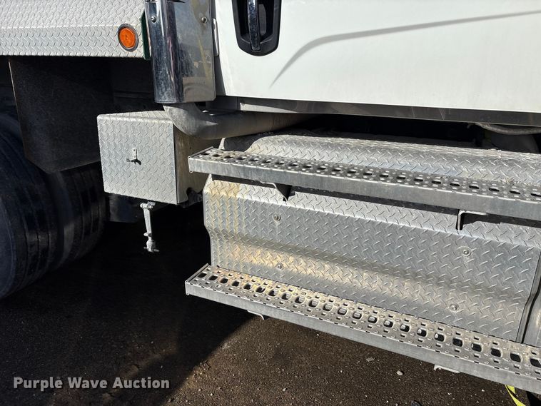 image for item YA1915 2024 Western Star 49X  dump truck