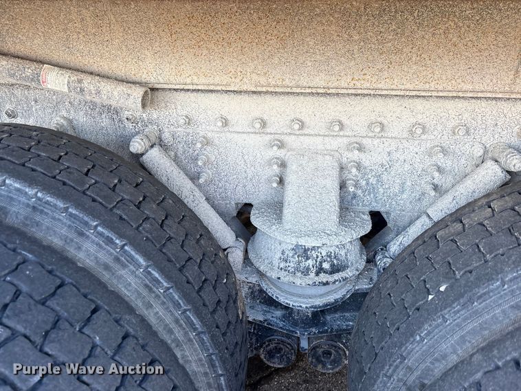 image for item YA1915 2024 Western Star 49X  dump truck