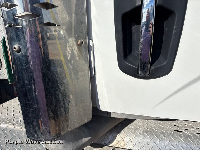 image for item YA1915 2024 Western Star 49X  dump truck